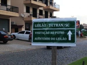 placa-leilao-sc